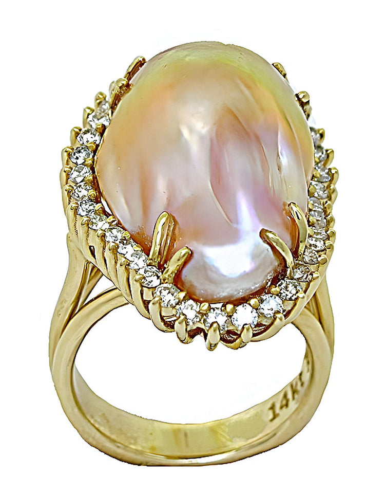 Beige Baroque Pearl Ring & Diamonds | In House Treasure