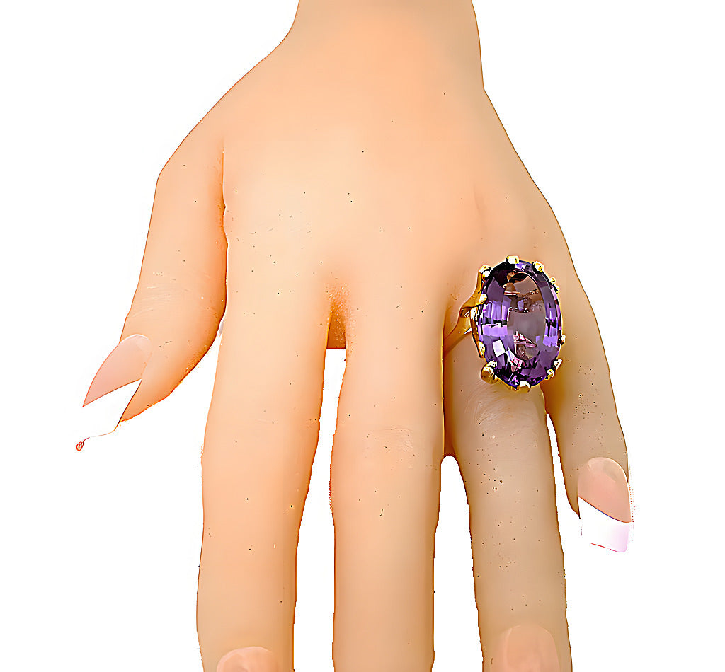 Elongated Oval Amethyst Ring - In House Treasure