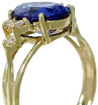 Elongated Oval Tanzanite and diamond ring - In House Treasure