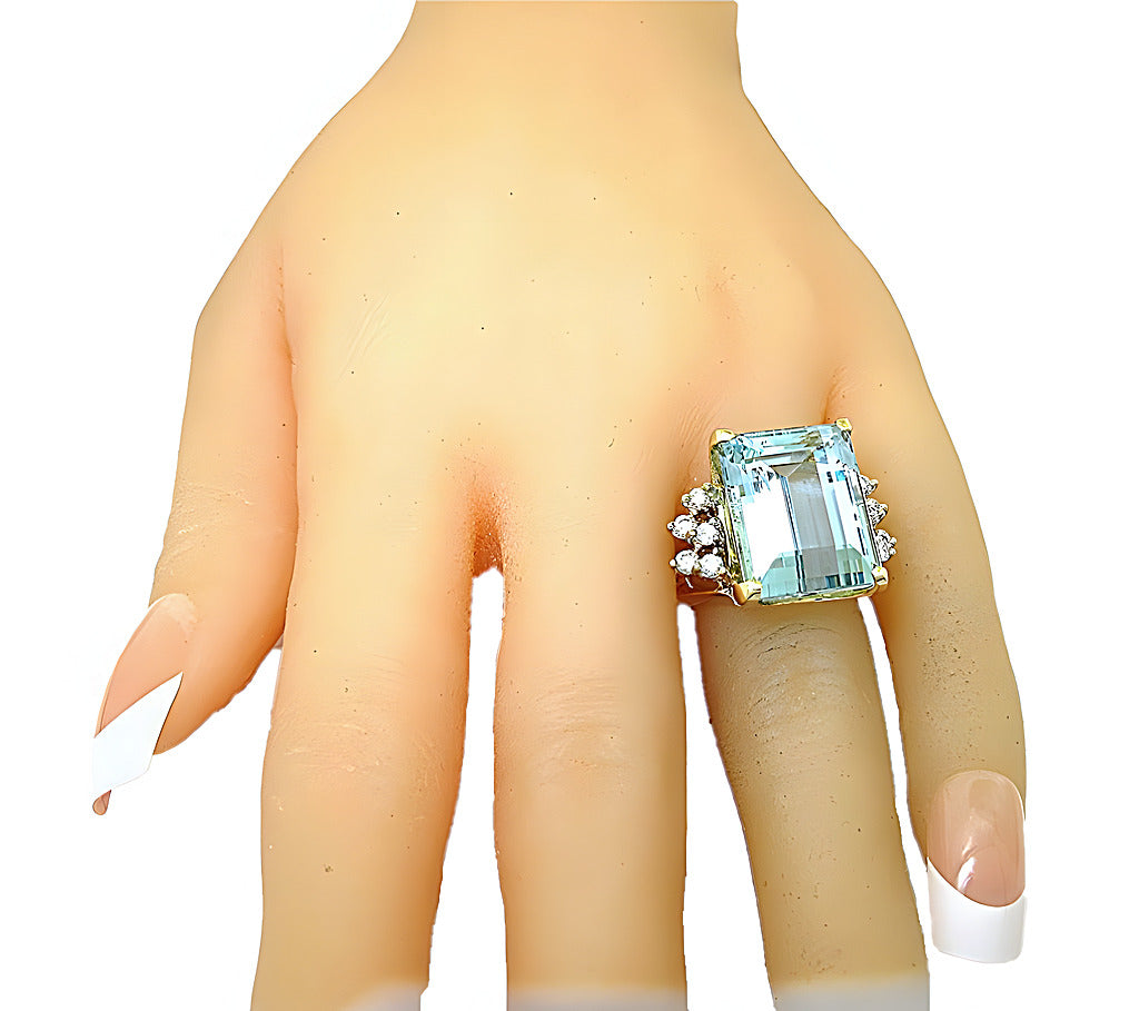 Emerald cut Aquamarine and diamond ring - In House Treasure