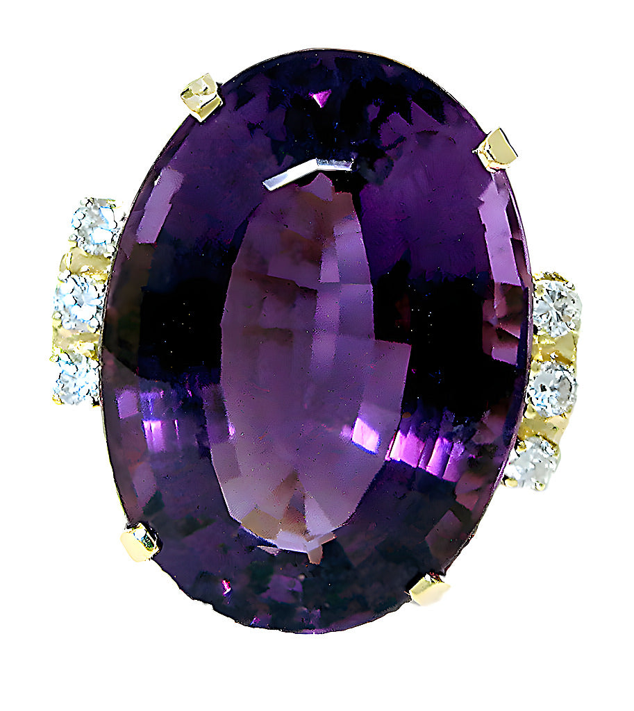 Large oval Amethyst and diamond ring - In House Treasure