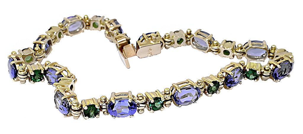 Oval Tanzanite bracelet and round Tsavorite - In House Treasure