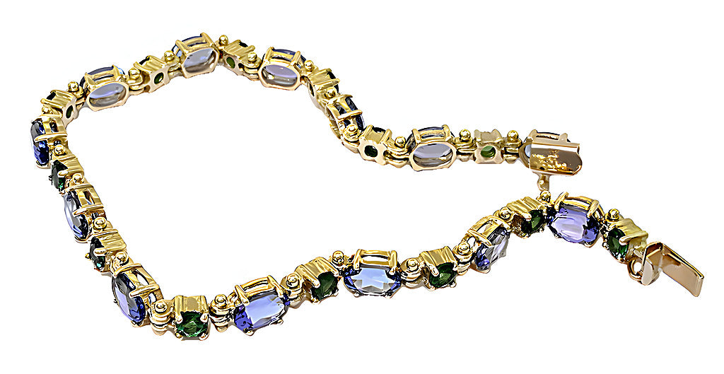 Oval Tanzanite bracelet and round Tsavorite - In House Treasure