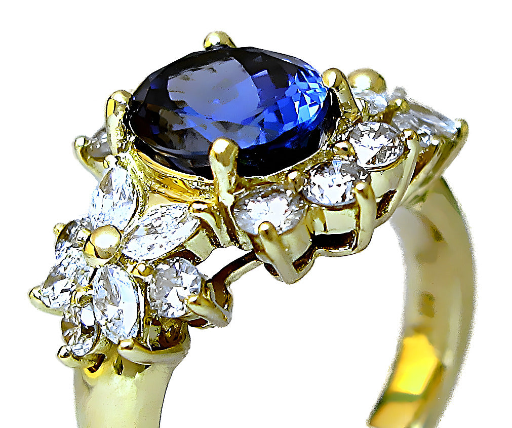 Oval Tanzanite with round marquise diamonds ring - In House Treasure