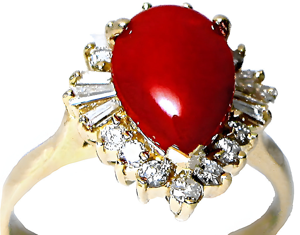 Pear shape Red Cora round and baguette diamond ring - In House Treasure