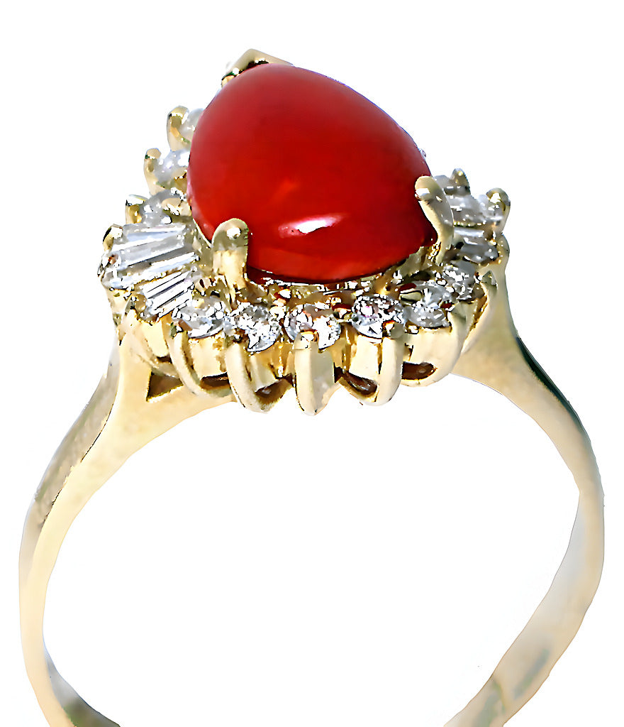 Pear shape Red Cora round and baguette diamond ring - In House Treasure