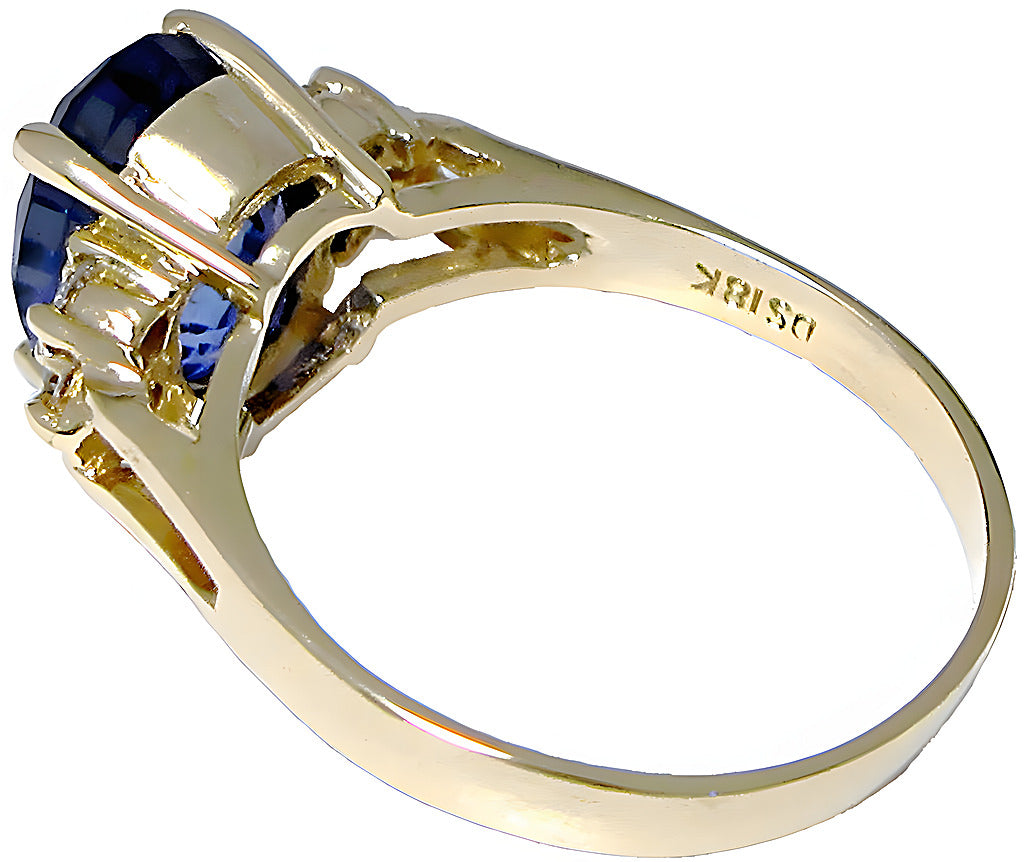 Tanzanite Ring With Round Diamonds - In House Treasure