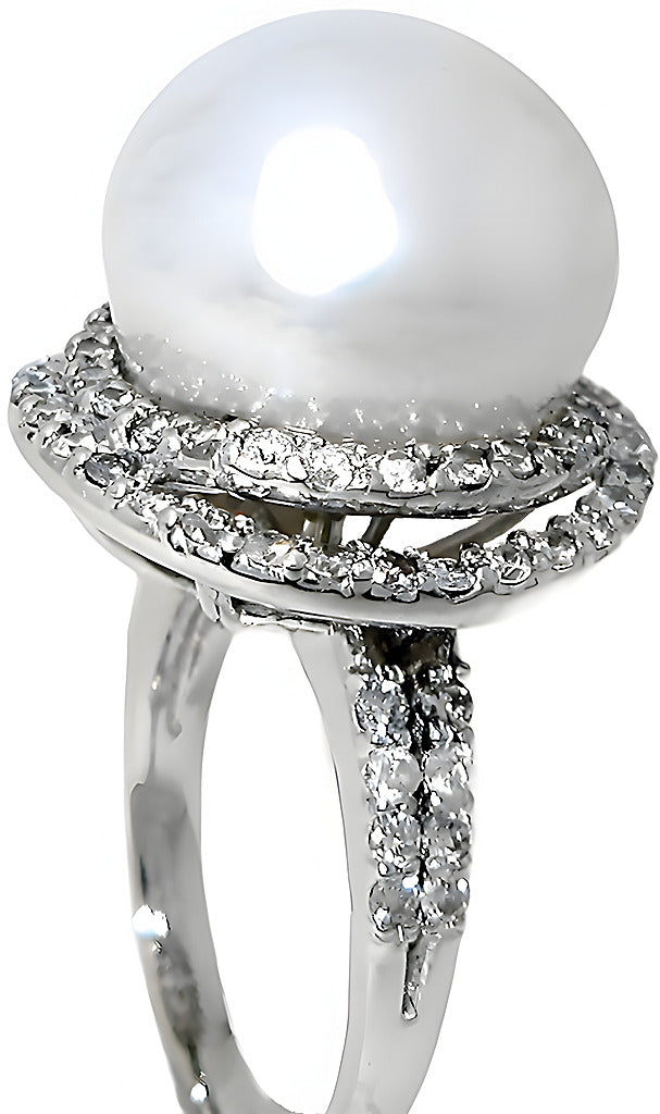 White South Sea pearl with halo and diamond ring - In House Treasure