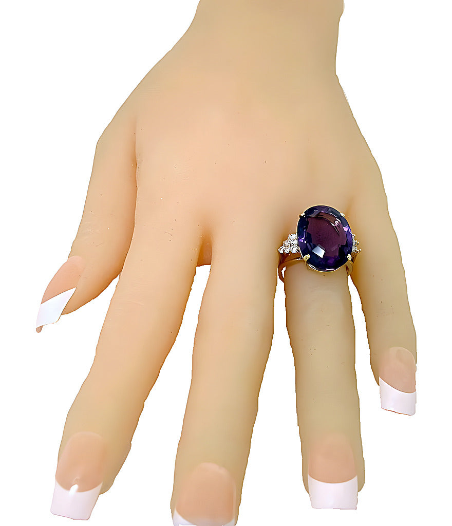 Wide oval Amethyst and diamond ring - In House Treasure