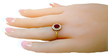 18k yellow gold oval Ruby and Diamond ring - In House Treasure